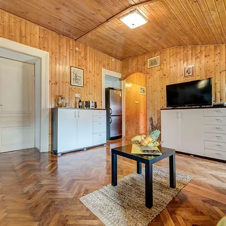 D&L Apartment In Center Pula Exterior photo